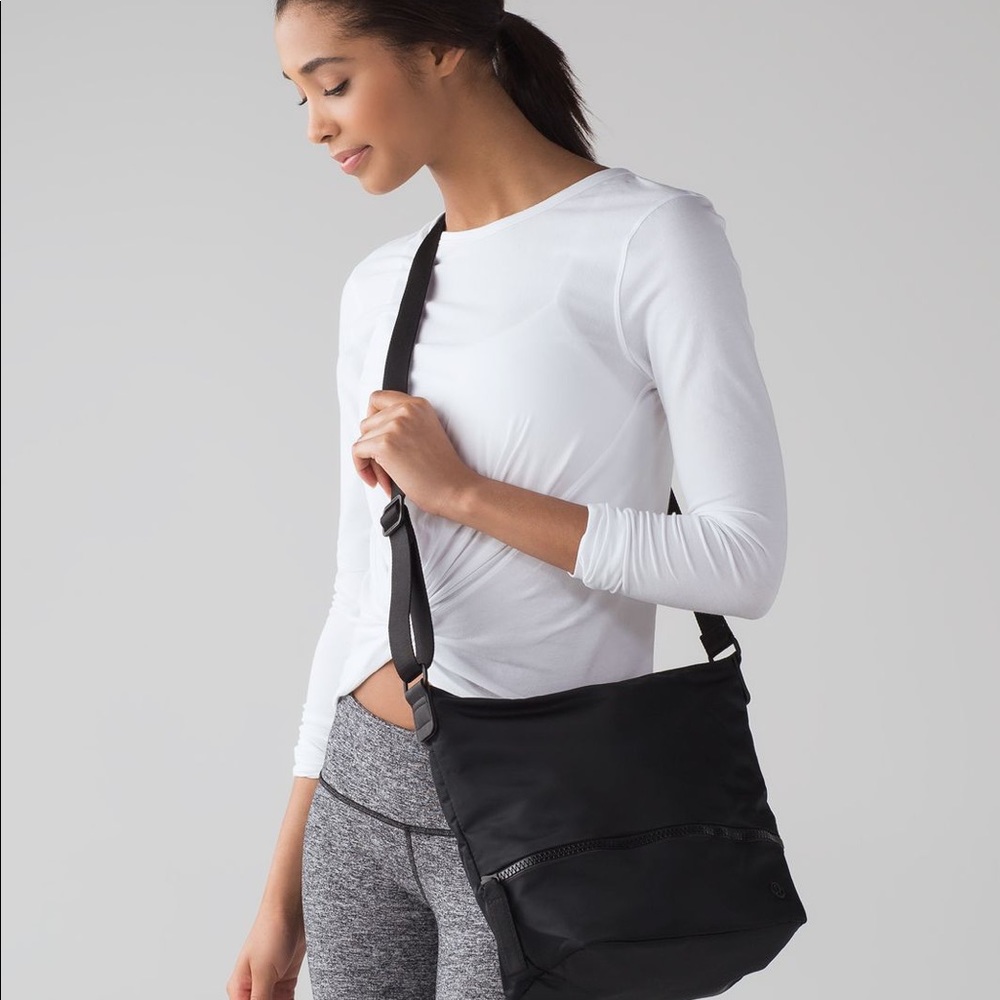 LOOKING FOR this bag!